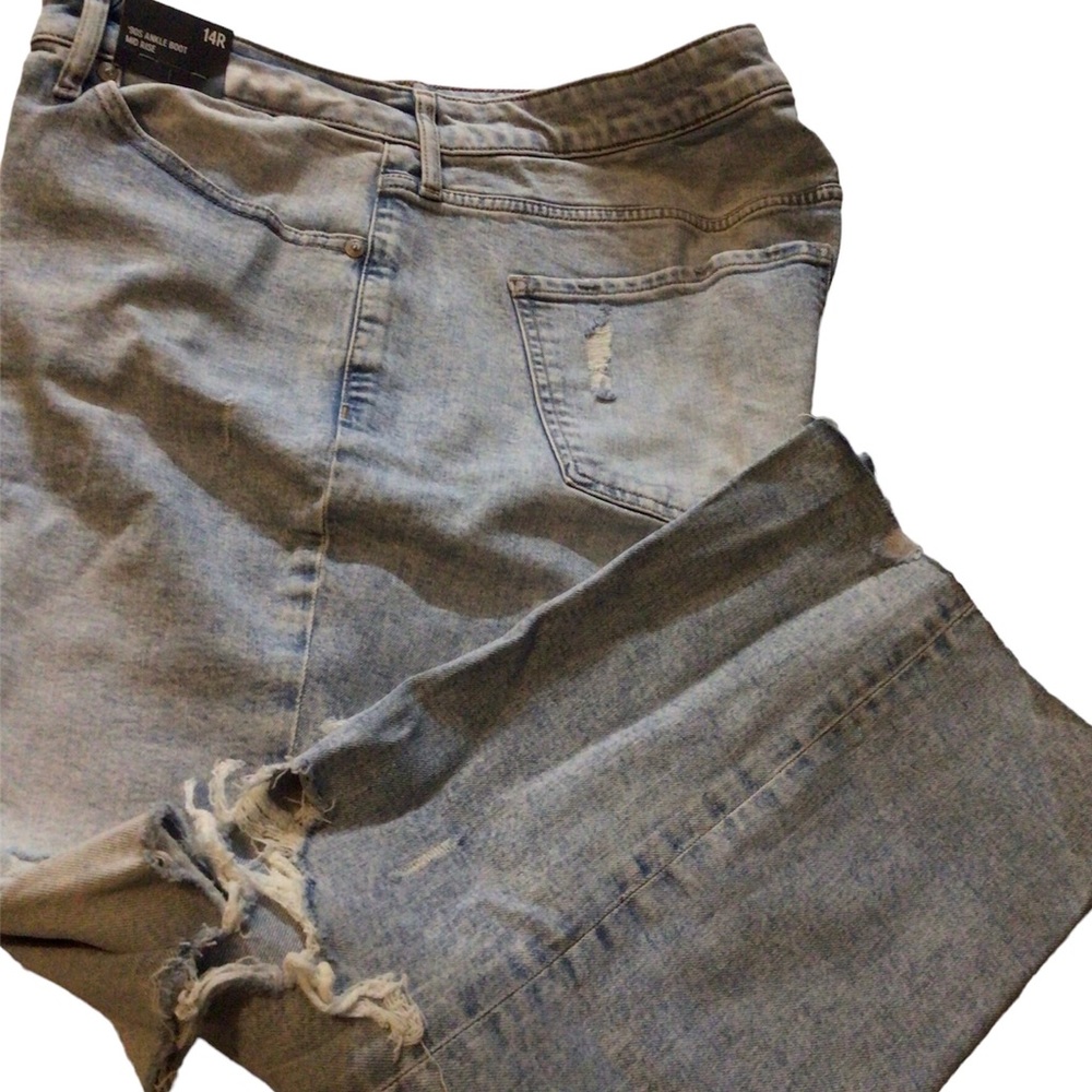 Express Mid Rise Light Wash Ripped Ankle Bootcut Jean - Picture 3 of 5